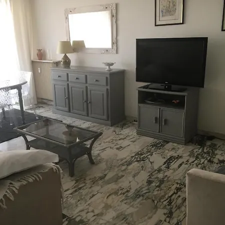 Lou Suquetan * Cannes